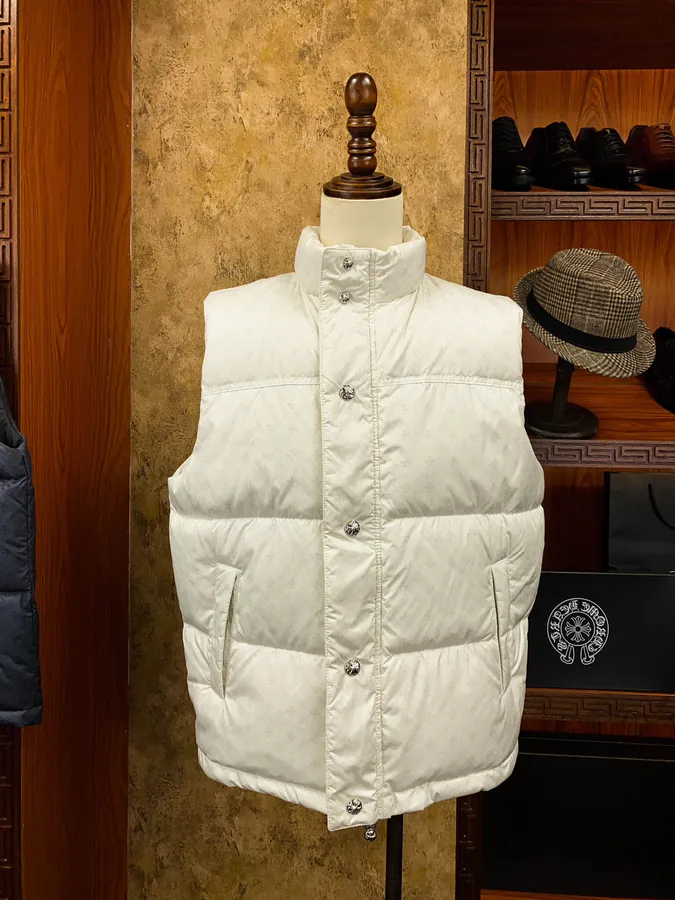 Come Hearts Dark Pattern Down Vest with Premium Fabric