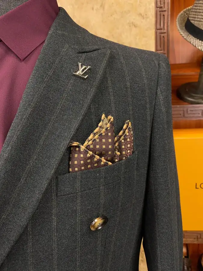 1V Loro Piana Exclusive Luxury Suit Set