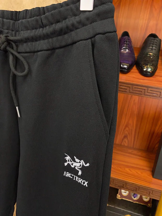 Arc'teryx Men's and Women's Cotton Stripe Sweatpants