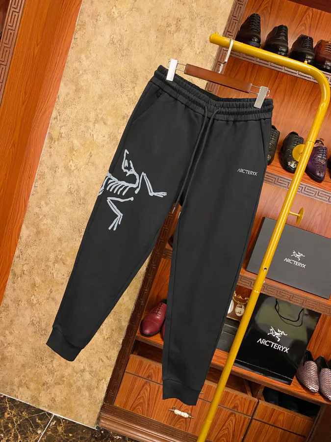 Arc'teryx Men and Women's Cotton Stripe Sweatpants