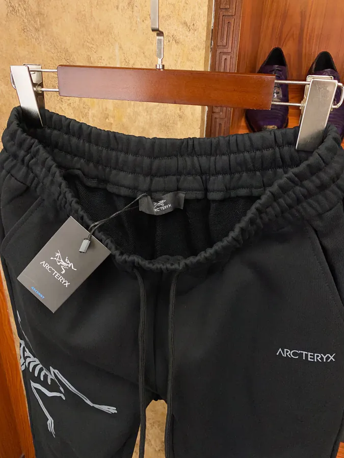 Arc'teryx Men and Women's Cotton Stripe Sweatpants