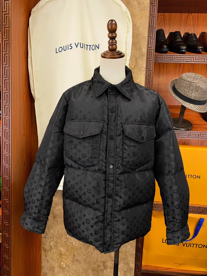 1V Luggage 1947 Vintage Style Down Jacket