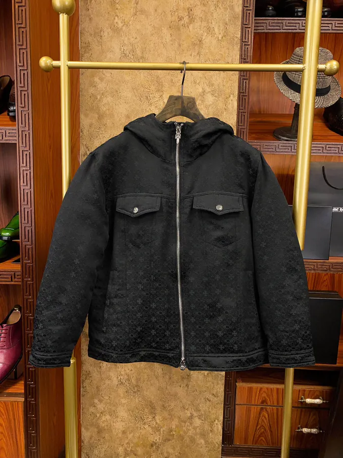 Exclusive Come Hearts Men's Hooded Embroidered Quilted Down Jacket