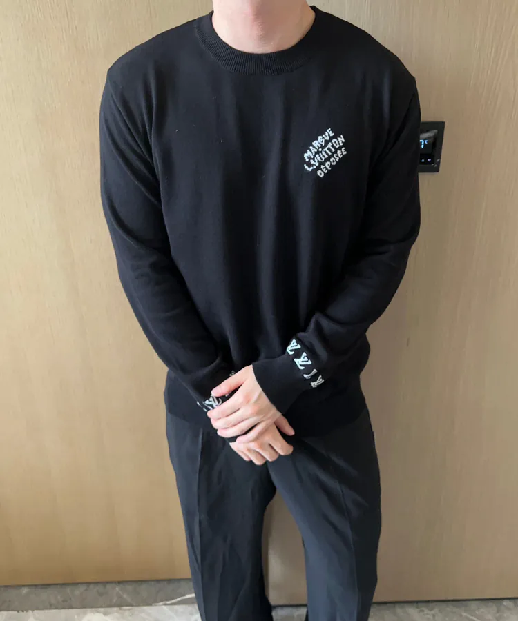 1V Loro Piana 24SS Letter Long Sleeve Sweater