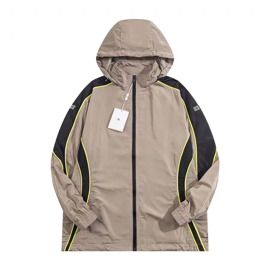GVC Sport Bag Trendy Design for Outdoor Adventures