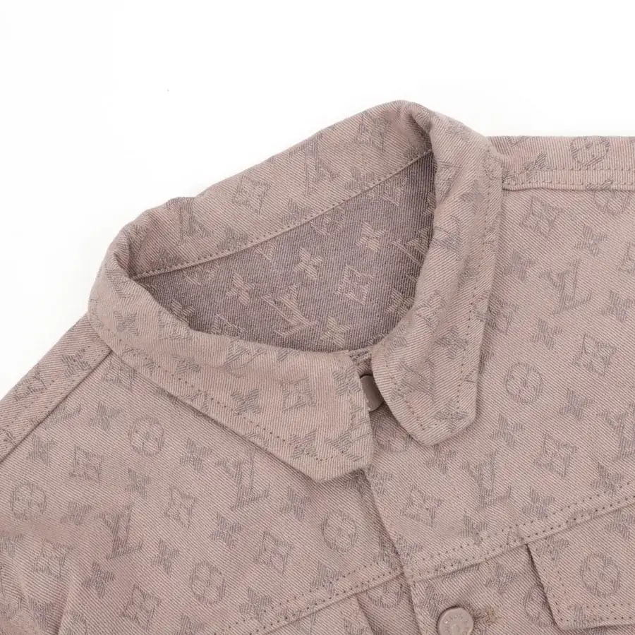 1V Loro Piana Grained Calfskin Bucket Bag