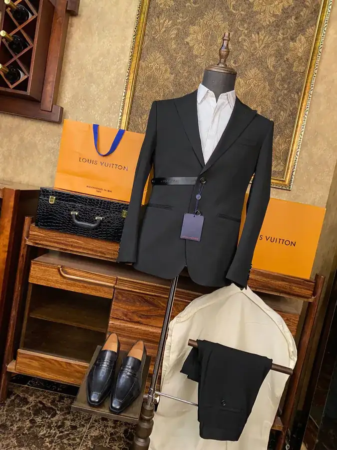 1V Armani Men's Two Piece Suit Set