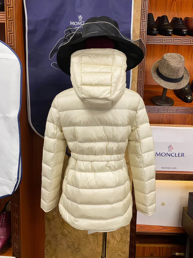 Argenno Women's Lightweight Down Jacket with Adjustable Waistband