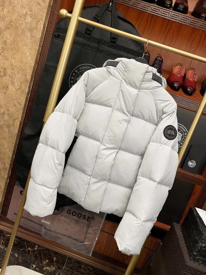 Canada Goose Men's and Women's Down Jacket