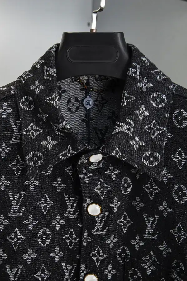 1V Luggage 240 Original Monogram Denim Shirt