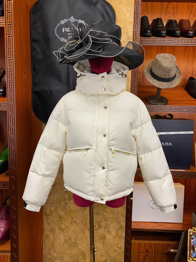 PRAD@ Ladies Short Hooded Jacket