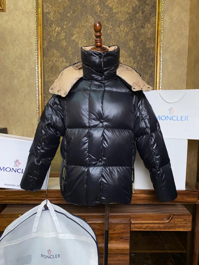 Moncler Parana Series [Women's] Short Jacket