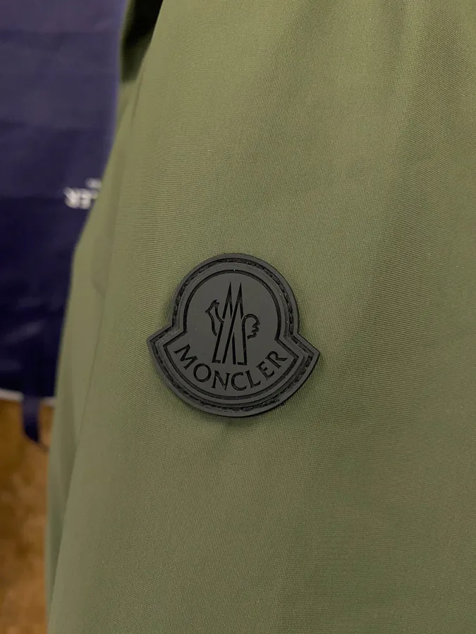 Moncler Outdoor Jacket Lightweight and Warm