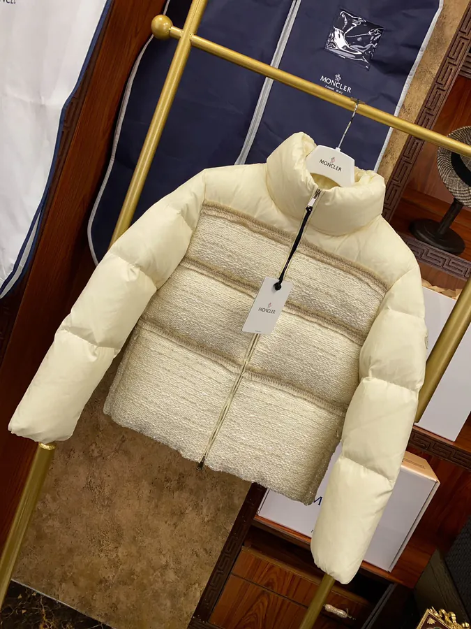 Moncler Aucun Women's Down Jacket Premium Luxury Design