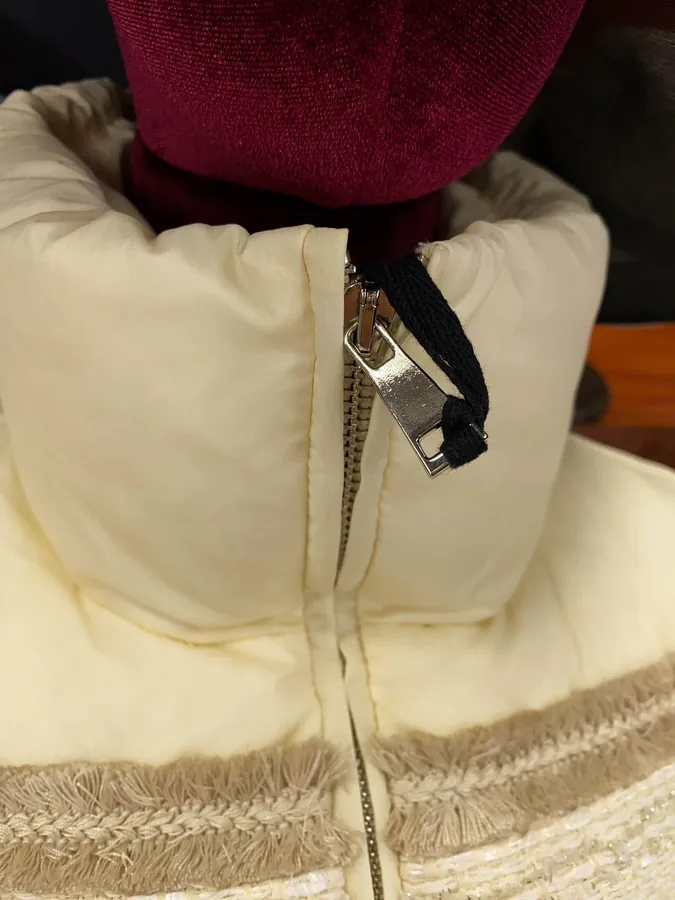 Moncler Aucun Women's Down Jacket Premium Luxury Design