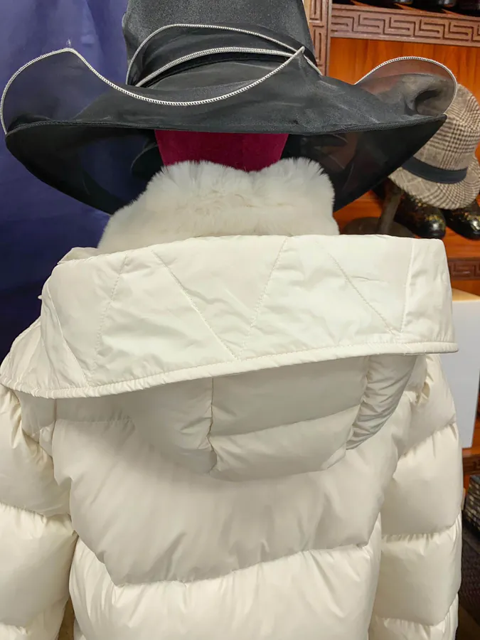 Moncler Autumn Winter New Fur Coat