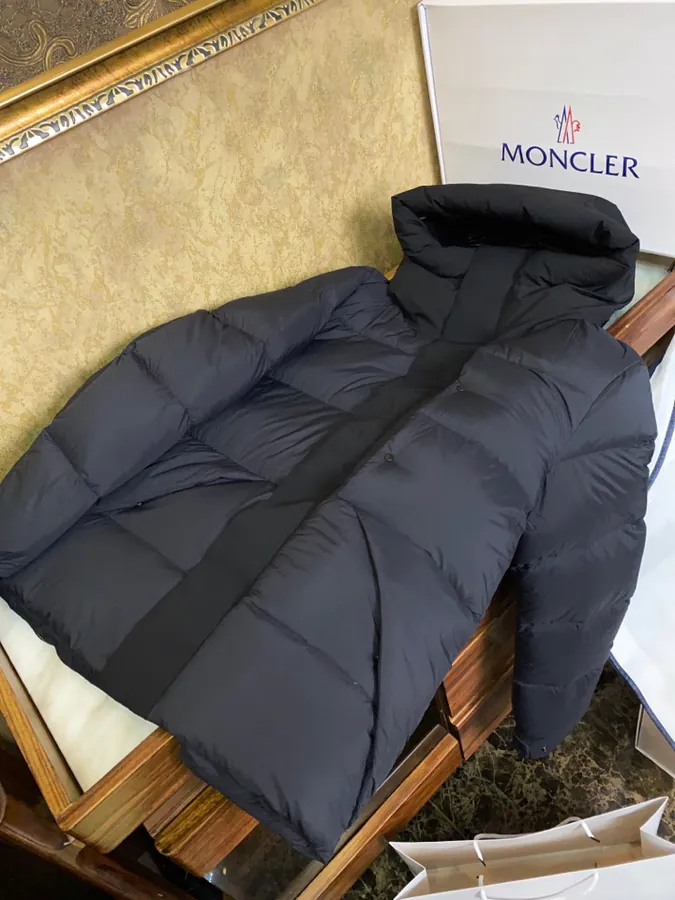 Moncler Madeira Men's Down Jacket with 3D Embossed Lettering