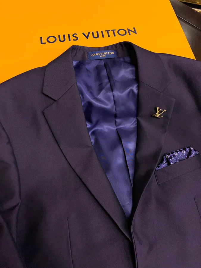 Apparel visual reference image