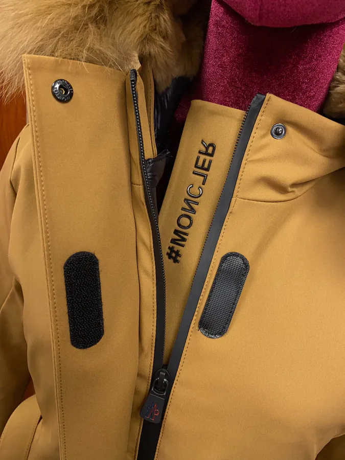 Moncler Laplance Ladies Ski Jacket High Performance Ski Outerwear