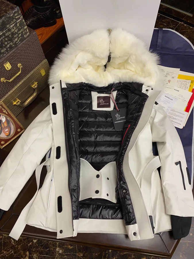 Moncler Laplance Ski Jacket Premium Women's Skiwear