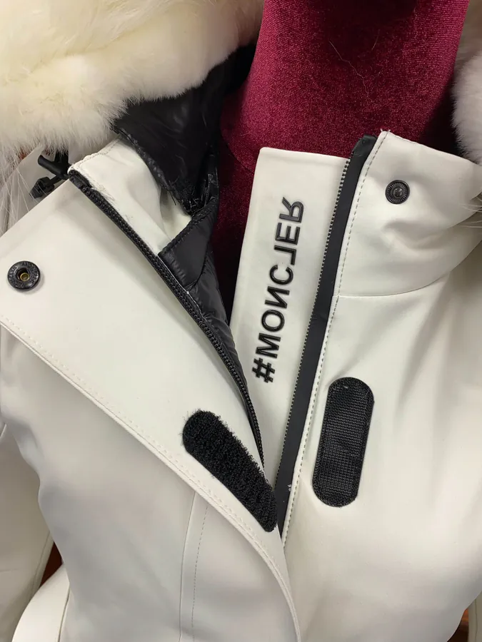 Moncler Laplance Ski Jacket Premium Women's Skiwear