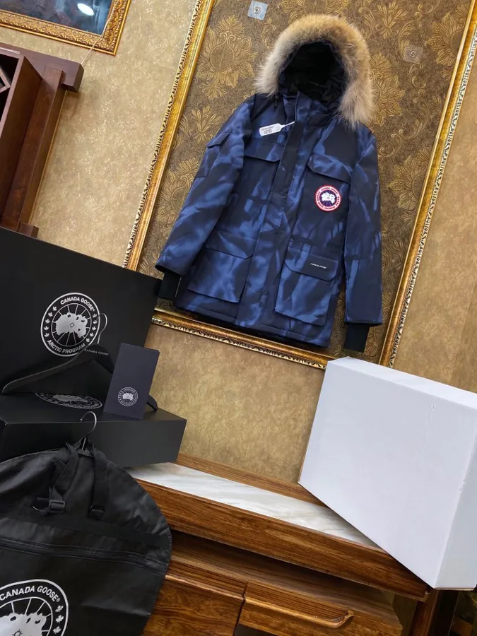 Canada Goose Far East 08 Series Down Jacket