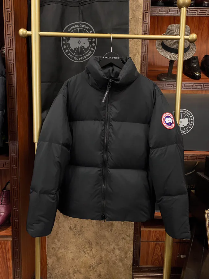Canada Goose LAWRENCE Series Reflective Collar Down Jacket for Men and Women