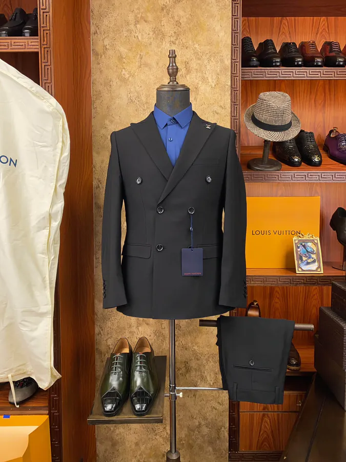 Men's Prestige Exclusive Suit Set Tailored Business & Casual Wear