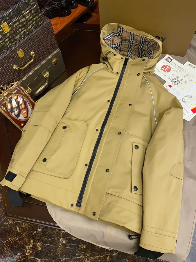 BBR Barbour Men's Ski Jacket with Waterproofing