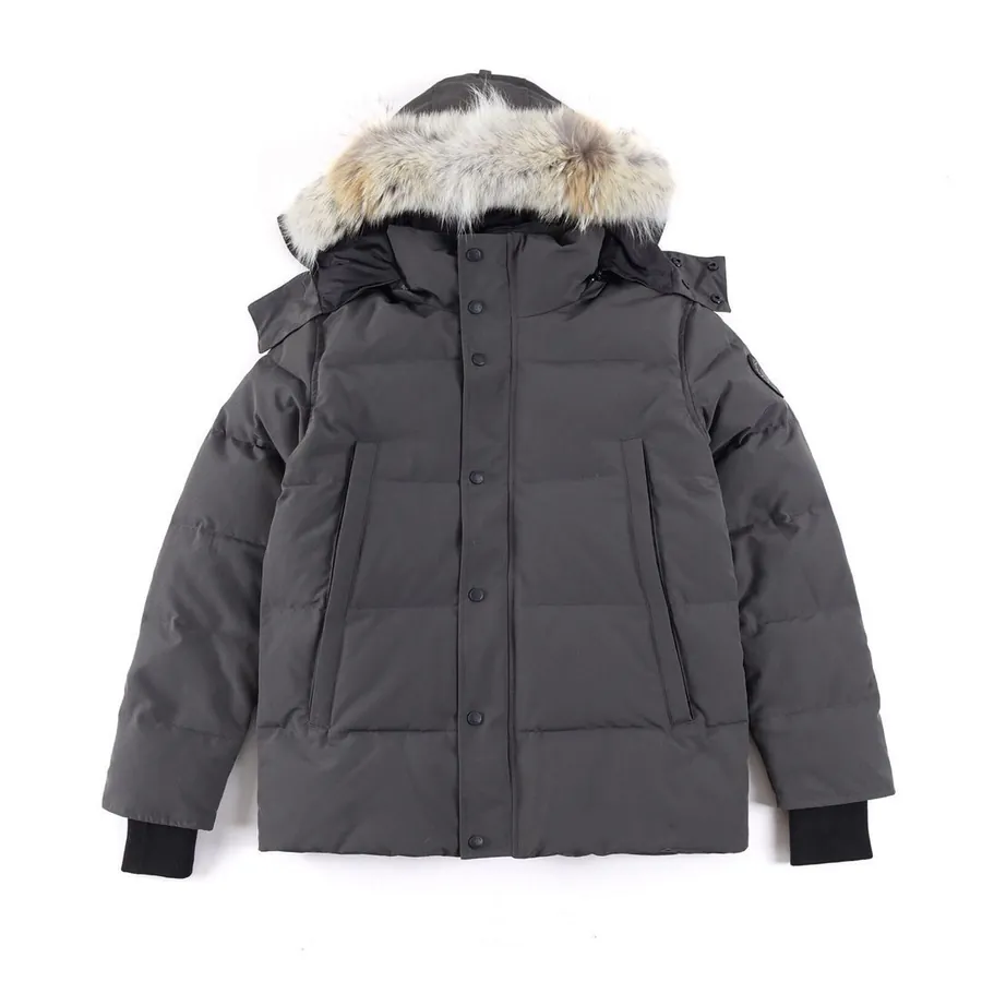 Canada Goose Classic Parka Unisex, Premium Material, Stylish Design
