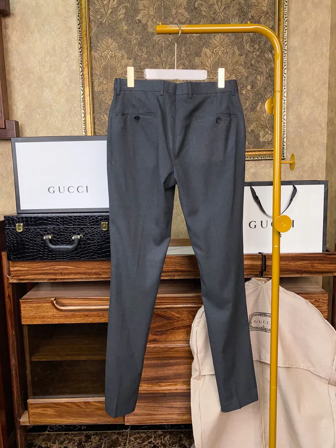Gucci Men's Premium Suit Set Business & Casual