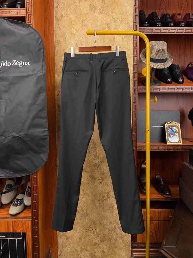 Apparel visual reference image