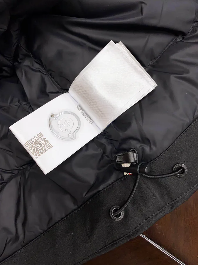 Moncler Ski Jacket Premium Quality, Black and Navy Blue, 95% Down Fill