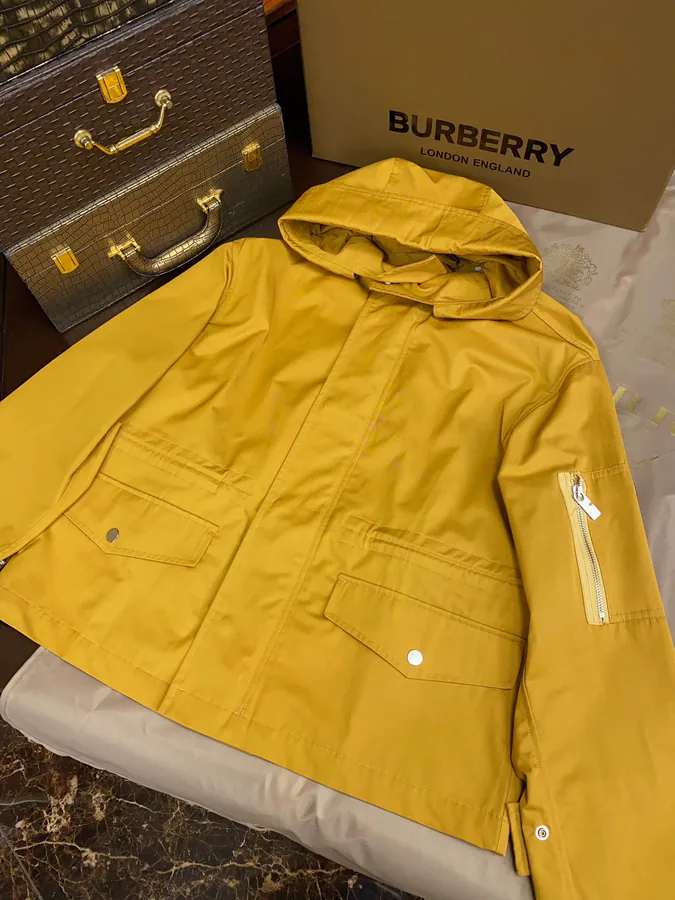 Barbour 2023 Early Autumn New Arrival Hooded Jacket