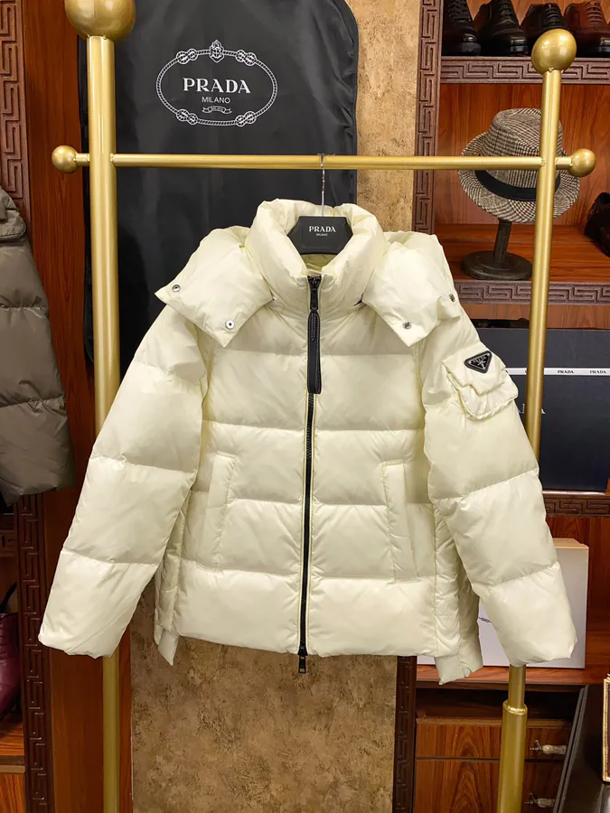 PRAD@ Women's Hoodie with 95% White Goose Down