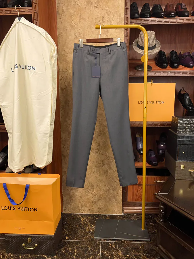 1V 驴家 Men's Premium Leisure Suit & Trousers