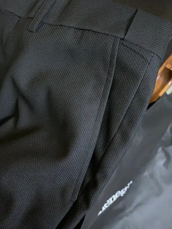 Apparel visual reference image