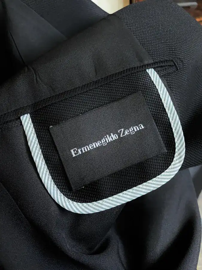 Apparel visual reference image