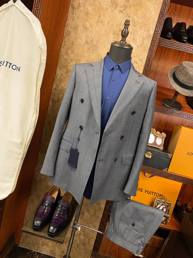 1V 驴牌 Men's Premium Leisure Suit Set