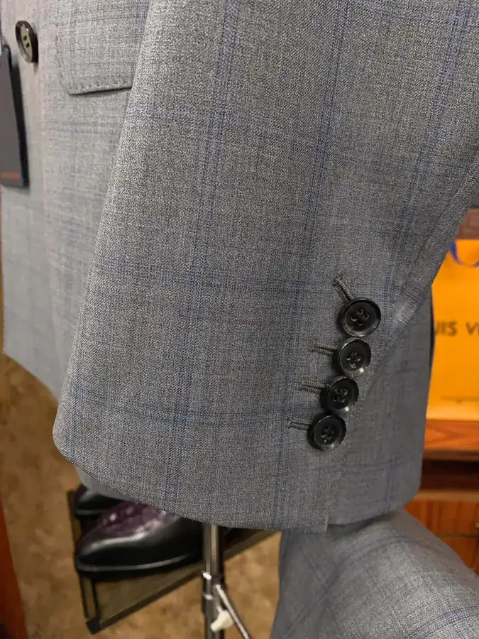1V 驴牌 Men's Premium Leisure Suit Set