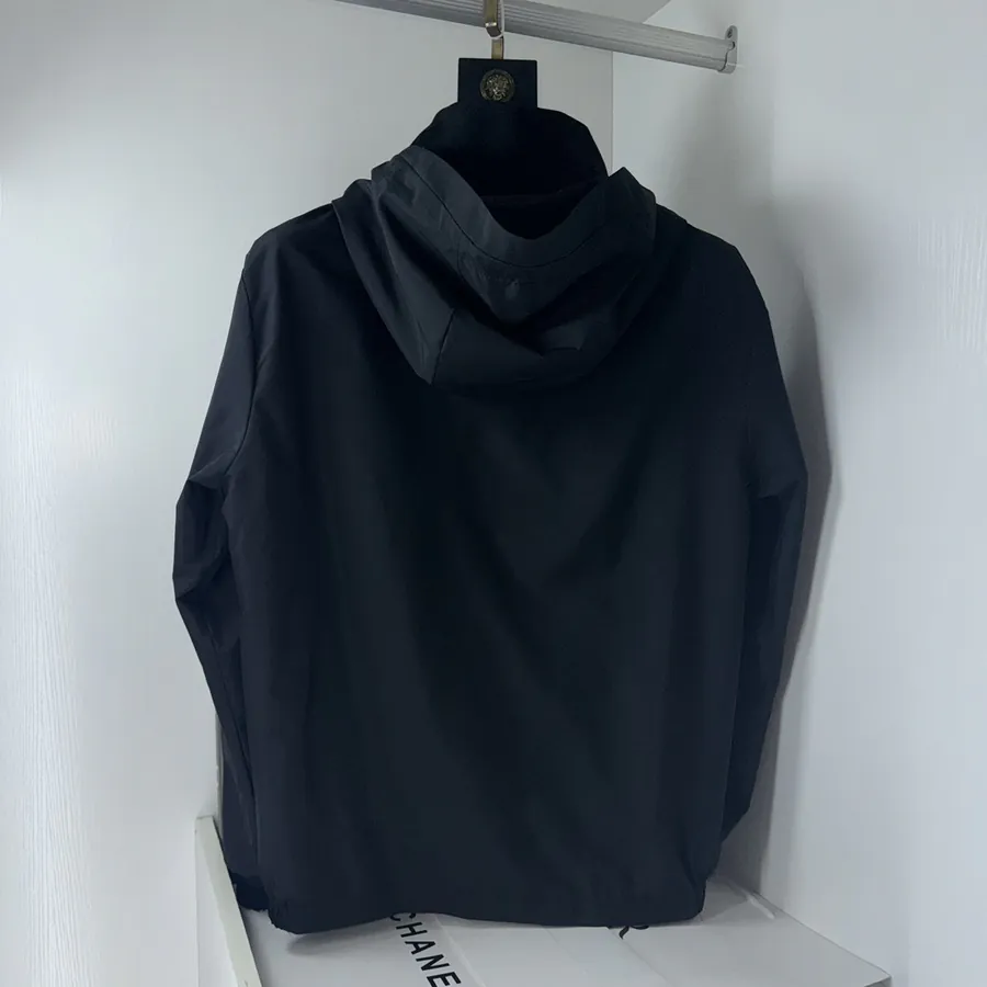 Moncler 2025 Spring Fall New Collection Soft and Lightweight Jacket with Latest Print