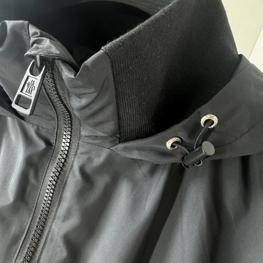 Moncler 2025 Spring Fall New Collection Soft and Lightweight Jacket with Latest Print
