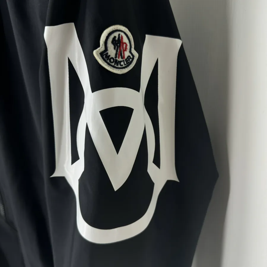 Moncler 2025 Spring Fall New Collection Soft and Lightweight Jacket with Latest Print