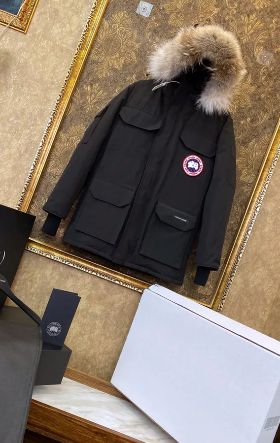 Canada Goose Far East 08 Series Classic Black Down Jacket