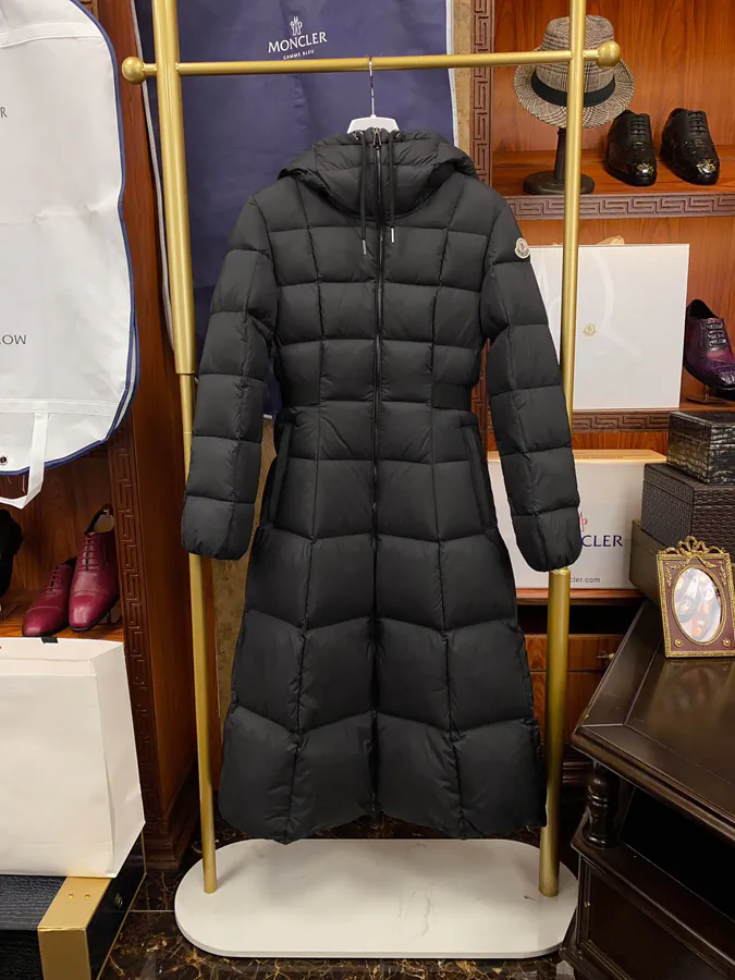 Moncler Premium Down Jacket with Perfect Fit