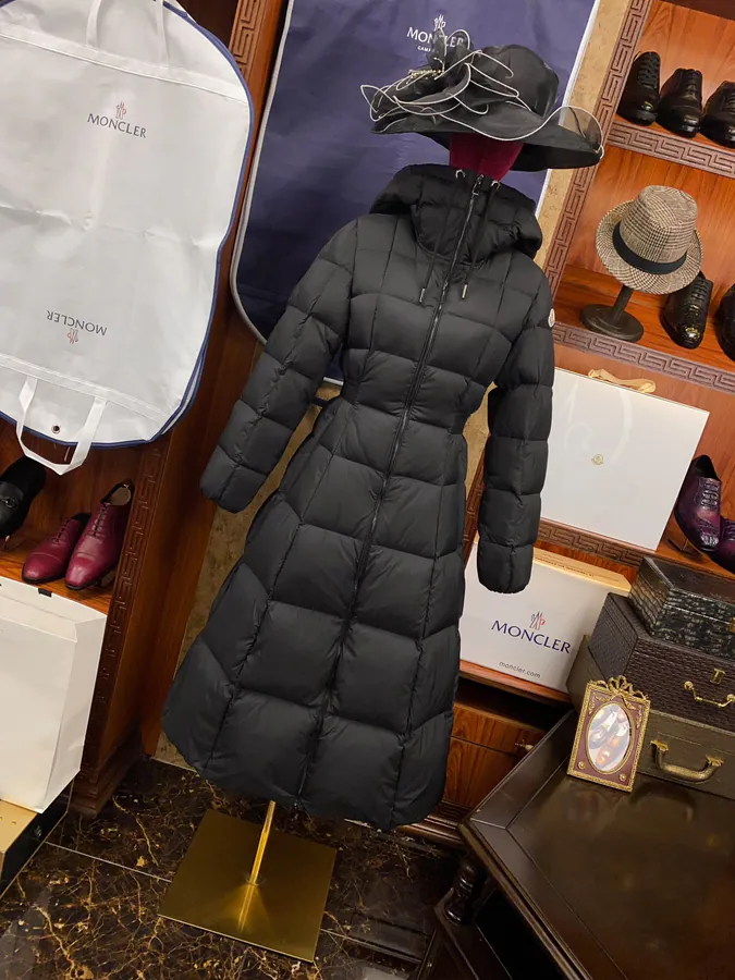 Moncler Premium Down Jacket with Perfect Fit