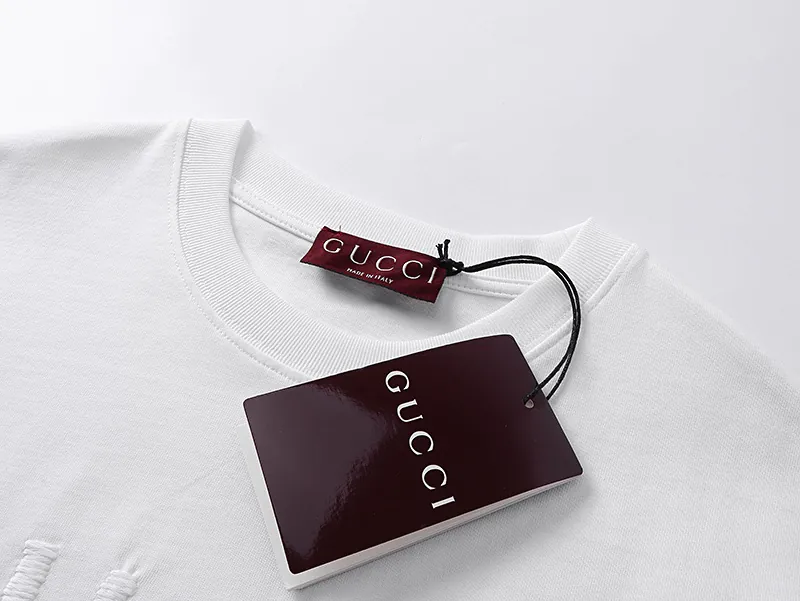 Gucci 24ss立体净色刺绣圆领T恤 Loose Fit, Unisex