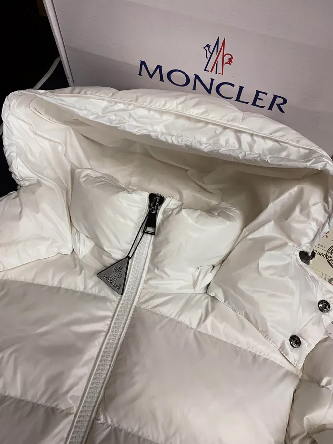 Moncler Maire Women's Down Jacket