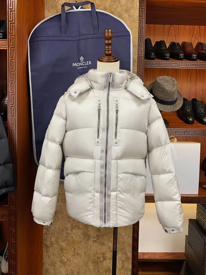 Moncler Men's and Women's Jacket Premium Quality