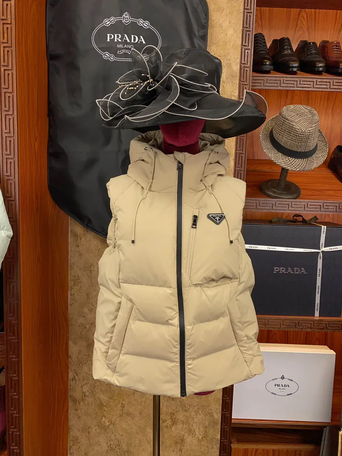 PRAD@ Premium Down Vest with Hood 2023 Autumn Winter Latest Design